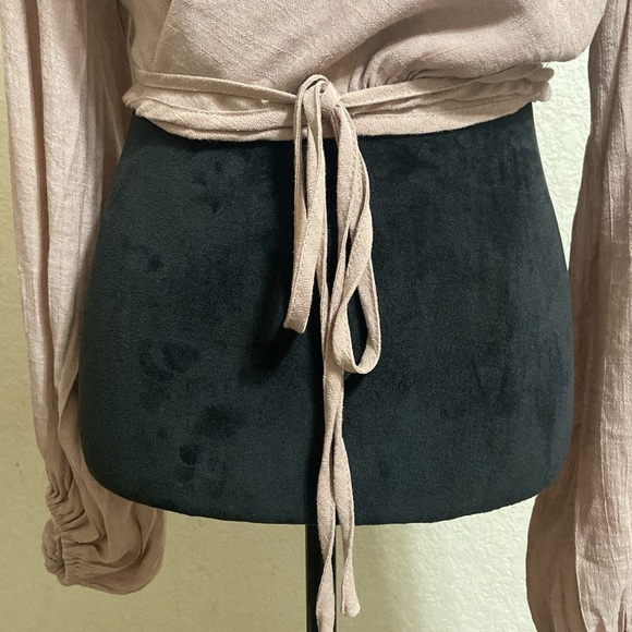 Rue21 Crop Wrap Tie Blouse - Picture 5 of 7